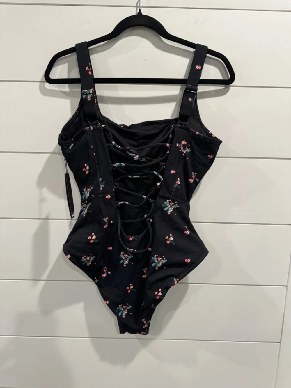 ТA3 Seamed Squarey Swimsuit Regular/Long Fit in Primrose - Picture 4 of 5